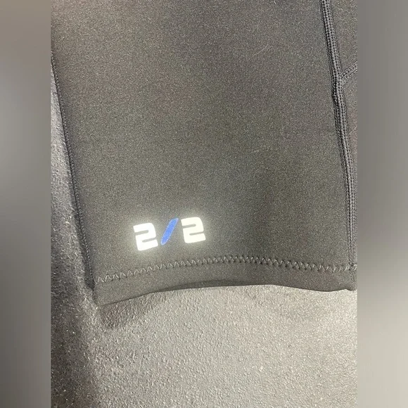 Defiance Neoprene Black & Blue Shorty Style Wetsuit Men’s EUC - Picture 9 of 14